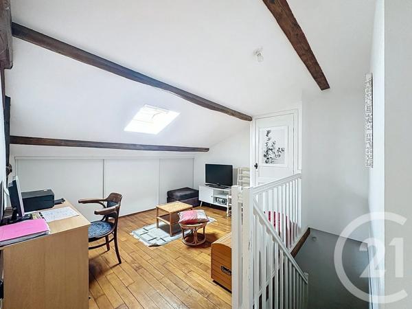 Maison à vendre  7 pièces - 137,80 m 2   LUCON  - 85