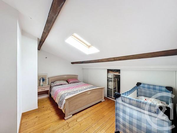 Maison à vendre  7 pièces - 137,80 m 2   LUCON  - 85