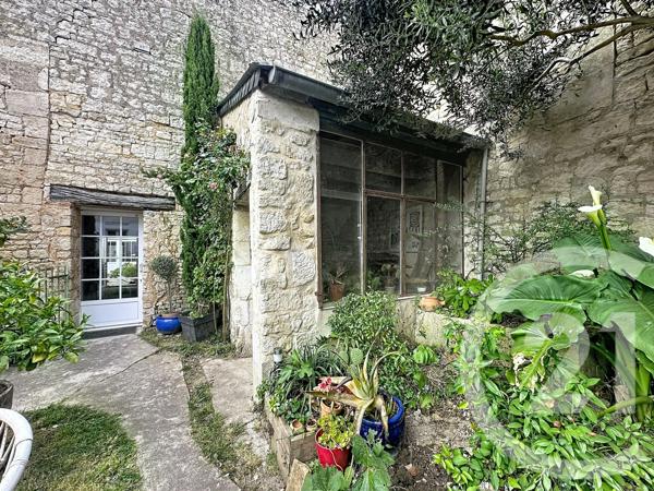Maison à vendre  7 pièces - 137,80 m 2   LUCON  - 85