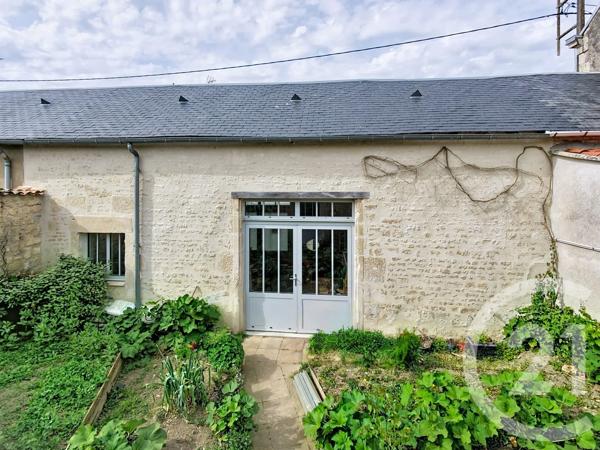Maison à vendre  7 pièces - 137,80 m 2   LUCON  - 85