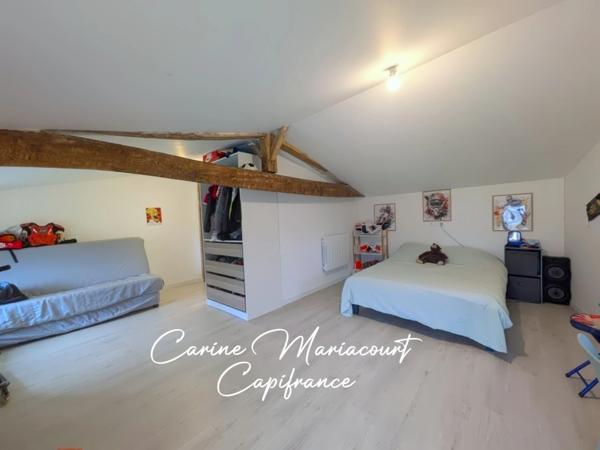 SUPERBE MAISON FAMILIALE RÉNOVÉE AVEC CHARME ET VOLUMES EXCEPTIONNELS / PROCHE DE SAINT MAIXENT L'ECOLE (79)