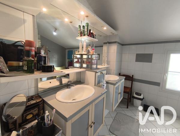 Maison à vendre 7 pièces 152 m² Celles-sur-Belle