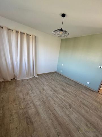 Appartement à BOURG LES VALENCE (26500)
