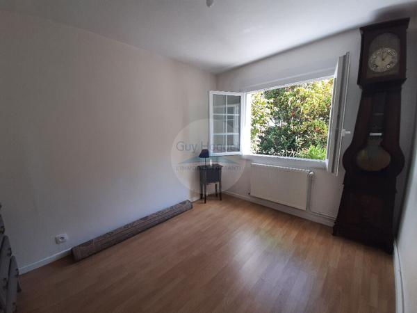 Maison 5 pièce(s) 141.28 m2 - STE EULALIE EN BORN