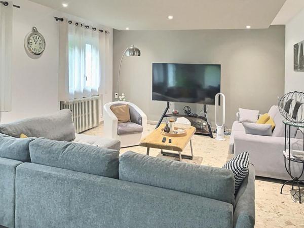 Appartement 10 pièces 5 chambres Digne Les Bains 193 m2