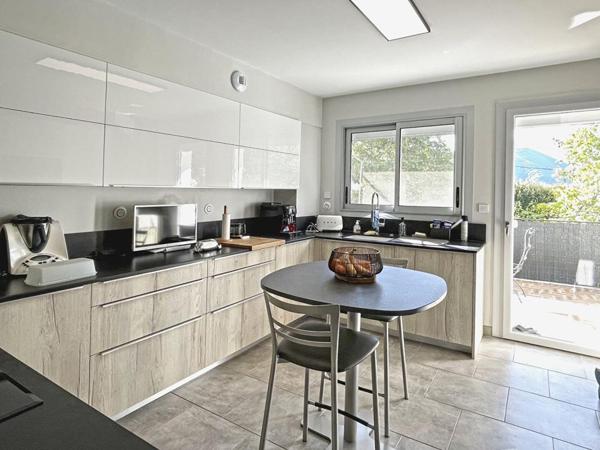 Appartement 10 pièces 5 chambres Digne Les Bains 193 m2