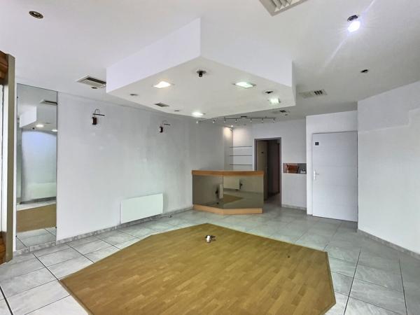 Local commercial centre ville Saint Avold 93 m2