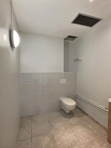 Local commercial centre ville Saint Avold 93 m2