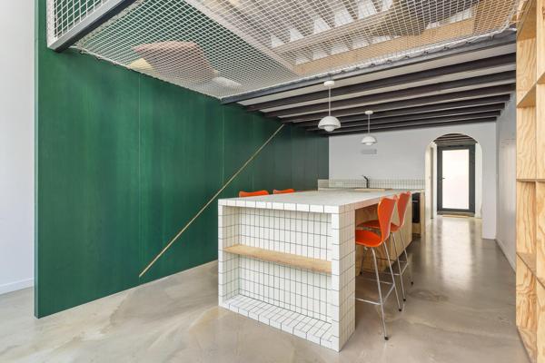 Duplex rénové et meublé