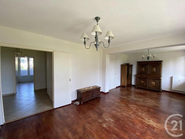 Appartement F3 à vendre  5 pièces - 90,26 m 2   VILLEFRANCHE SUR SAONE  - 69