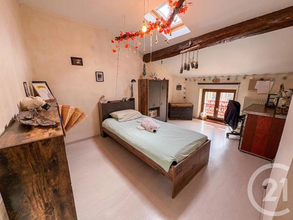 Appartement F3 à vendre  5 pièces - 90,26 m 2   VILLEFRANCHE SUR SAONE  - 69
