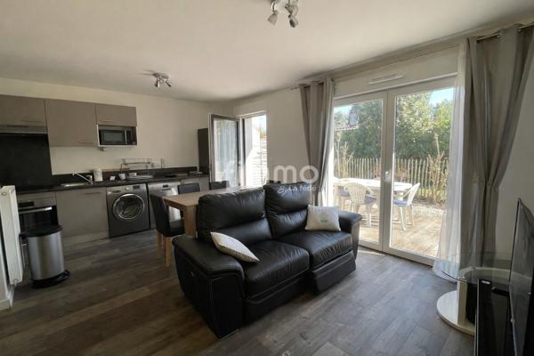 Maison duplex 68 m2 avec extérieurs et deux places de parking