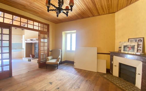 Maison à vendre    2 pièces •  Puylaroque
