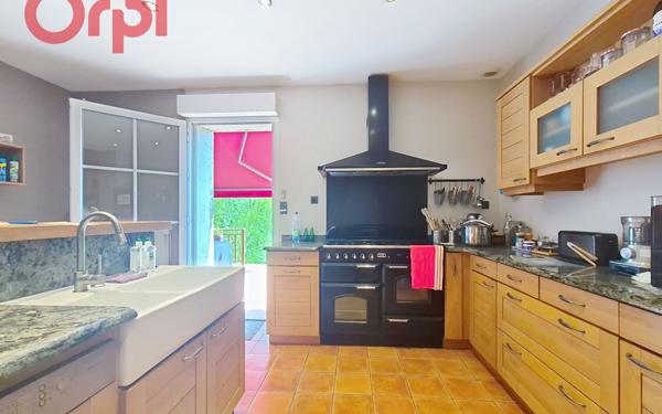 Maison à vendre    6 pièces •  Bellerive-sur-Allier