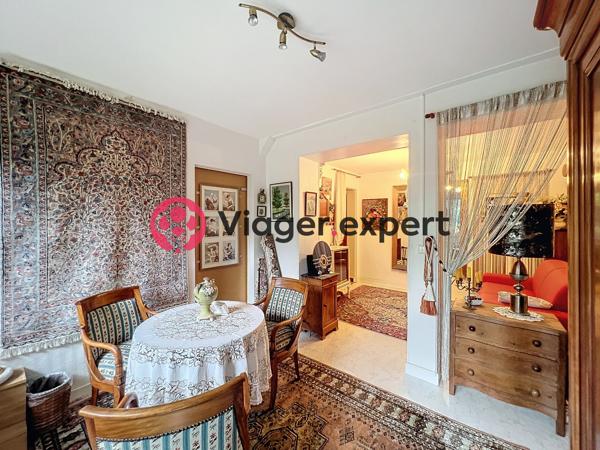 À vendre - Maison, 7 pièces située à Tours (37000)