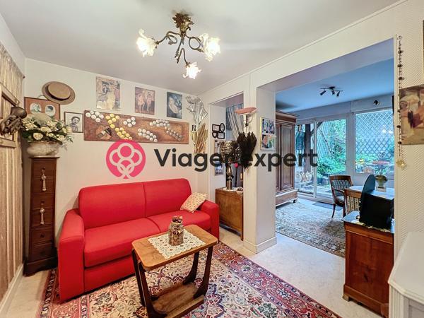 À vendre - Maison, 7 pièces située à Tours (37000)