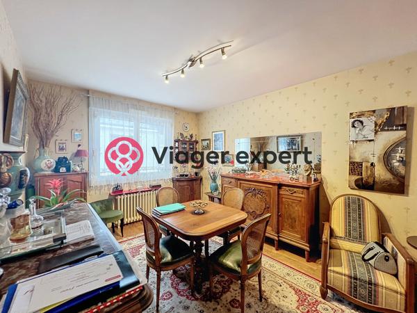 À vendre - Maison, 7 pièces située à Tours (37000)