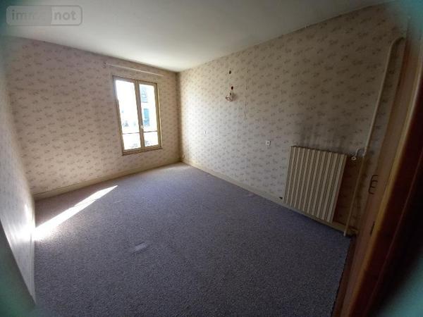 Maison à vendre à Fère-en-Tardenois dans l'Aisne (02130), ref : 02040-227