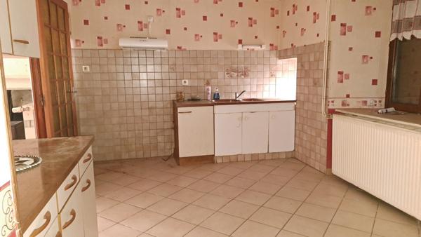 Maison à vendre 5 pièces LAMBREY (70)