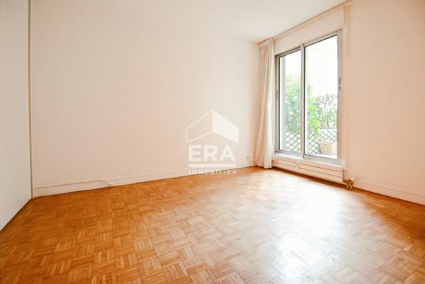 Appartement Issy Les Moulineaux 2 Pces-Métro L12-Terrasse-Parking