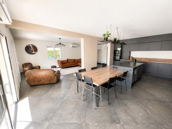 Maison à vendre 7 pièces PEROLS (34)
