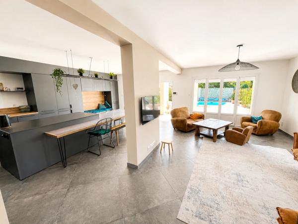 Maison à vendre 7 pièces PEROLS (34)