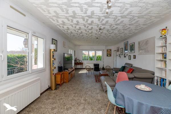 Maison à vendre |                                       Hourtin |                                        5 pièces  |  107 m²