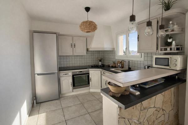 Maison 4 chambres avec piscine chauffée, garage - proche plages et port  - La Londe-les-Maures