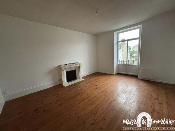 Location Appartement - 3 pièces - 85m² - COGNAC Centre-ville