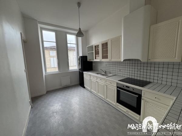 Location Appartement - 3 pièces - 85m² - COGNAC Centre-ville