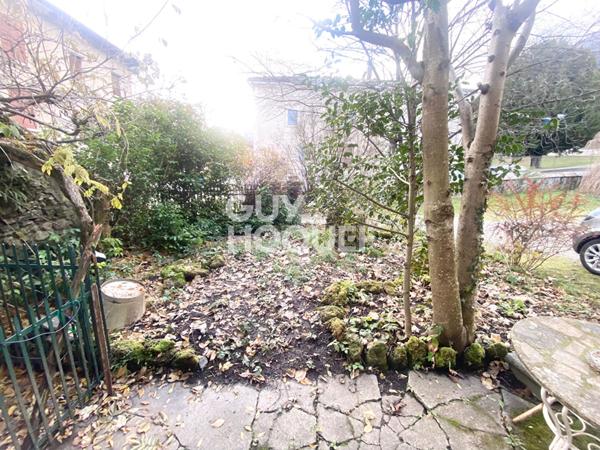 Maison à vendre à CRETS EN BELLEDONNE - Un potentiel à exploiter !