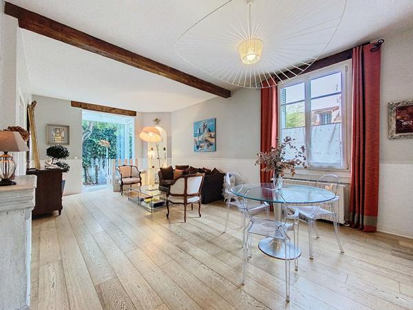 Maison 8 pièces de 206.49 m² - Rueil Malmaison