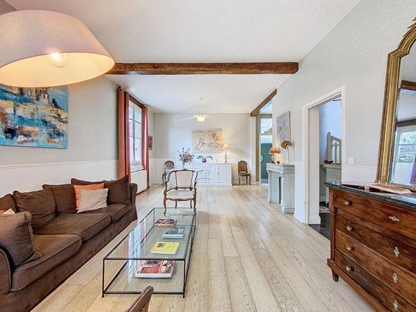 Maison 8 pièces de 206.49 m² - Rueil Malmaison