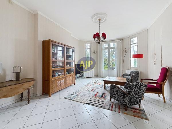 Appartement à vendre Arcachon - 3 pièces, 88m² avec 2 chambre(s) à 422 000€ - AJP Immobilier Bordeaux Nansouty
