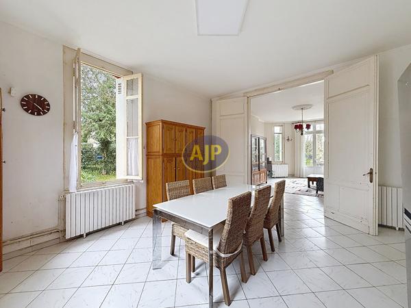 Appartement à vendre Arcachon - 3 pièces, 88m² avec 2 chambre(s) à 422 000€ - AJP Immobilier Bordeaux Nansouty