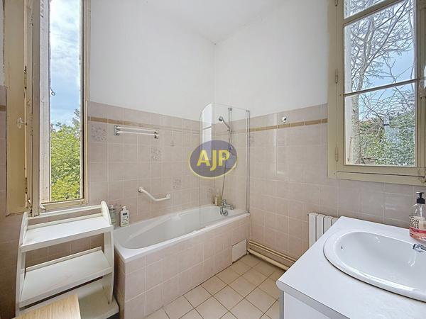 Appartement à vendre Arcachon - 3 pièces, 88m² avec 2 chambre(s) à 422 000€ - AJP Immobilier Bordeaux Nansouty
