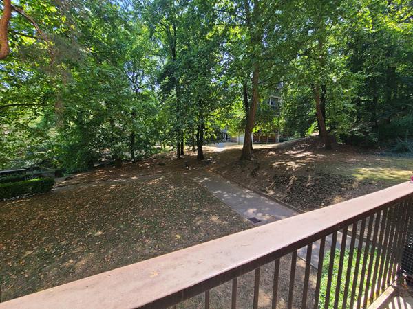 Appartement 4 pièces à vendre à Fontenay-le-Fleury - Calme et Confort