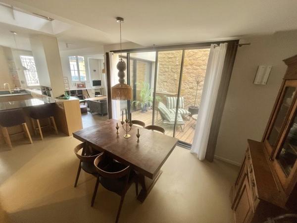 Maison 670 000 € Bordeaux 6 p 110 m² DPE B