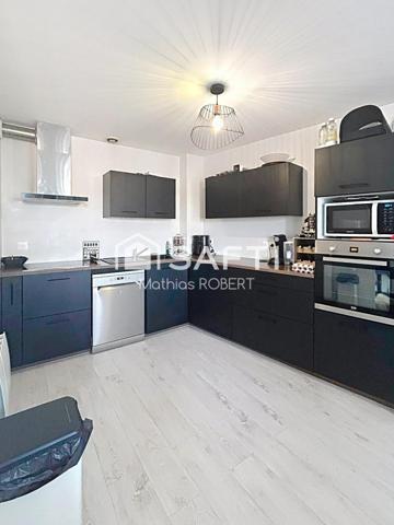 Appartement T3 Duplex – Centre de Mansle