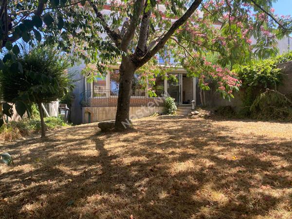 Maison Sevremoine 6 pièce(s) 102 m2