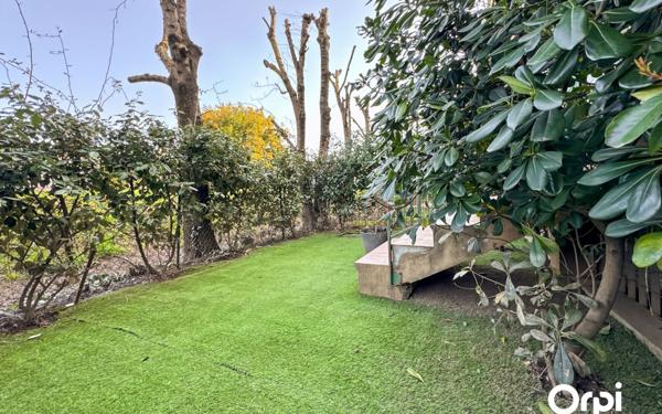 Appartement à vendre    2 pièces • 37 m2 Cogolin