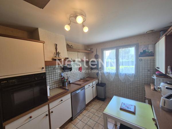 Maison à vendre à Sulniac de 88 m², 4 chambres - Proche bourg, à rénover terrain 560 m²