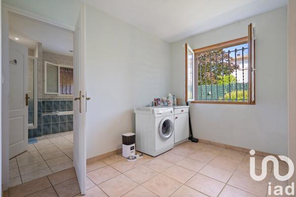 Maison à vendre 6 pièces 202 m² Neyron