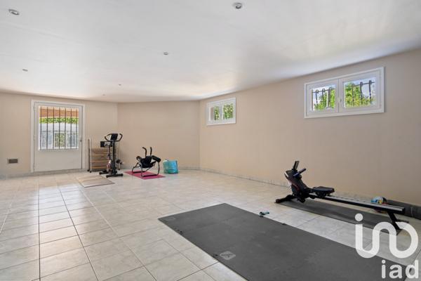 Maison à vendre 6 pièces 202 m² Neyron