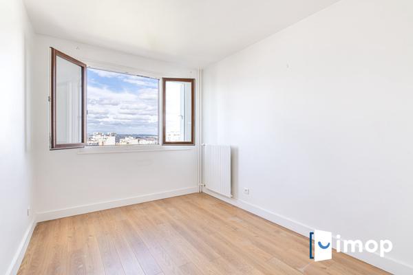 3 pièces vue dégagée