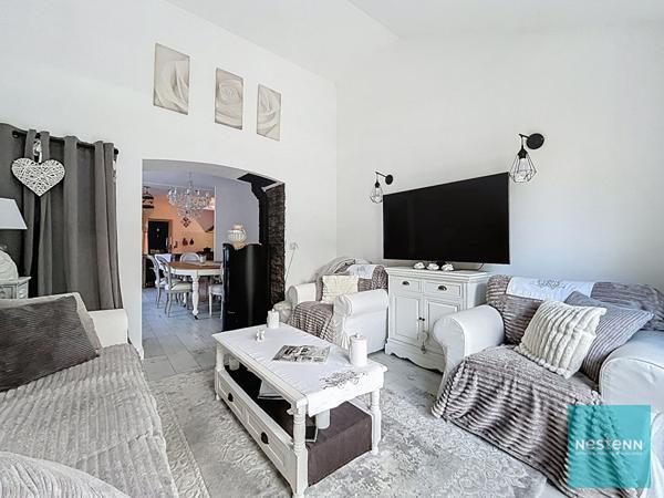 Maison à vendre à Bléré - 6 pièces, 4 chambres, très bon état