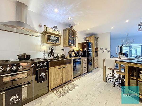 Maison à vendre à Bléré - 6 pièces, 4 chambres, très bon état