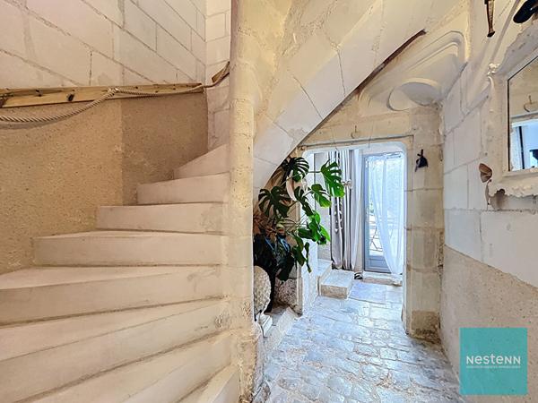 Maison à vendre à Bléré - 6 pièces, 4 chambres, très bon état