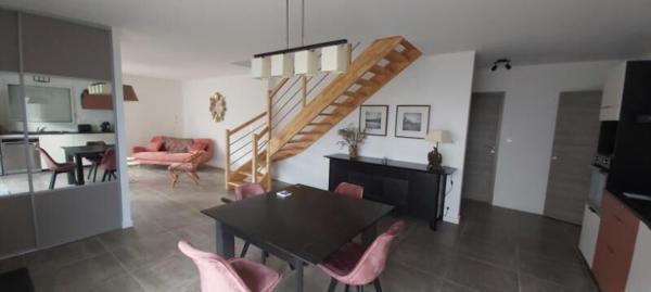 A LOUER MAISON LANGUEUX