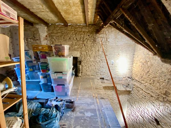 A vendre Immeuble à rénover dans le centre historique de Dinan